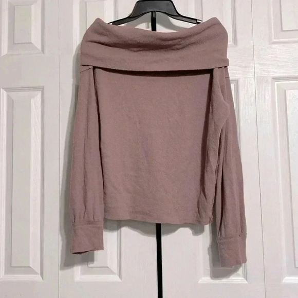 Free People Pullover Waffle Knit Sweatshirt Pink Cowl neck top shirt size small - Picture 1 of 11
